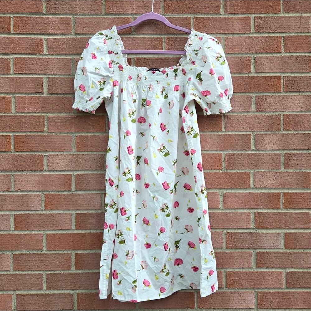 J. Crew Smocked cotton poplin sleep dress in rosebud floral Medium - Picture 2 of 7